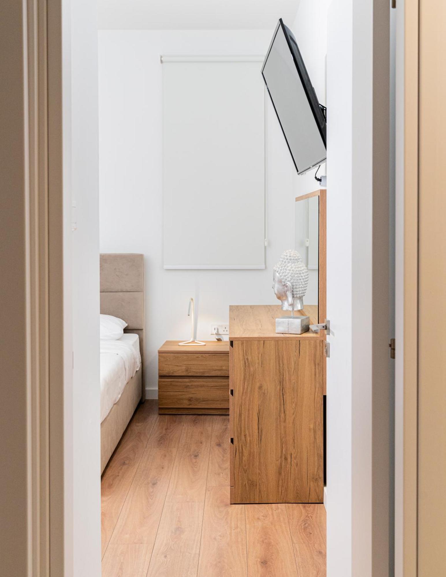 Venus Apartment Larnaca Exterior photo